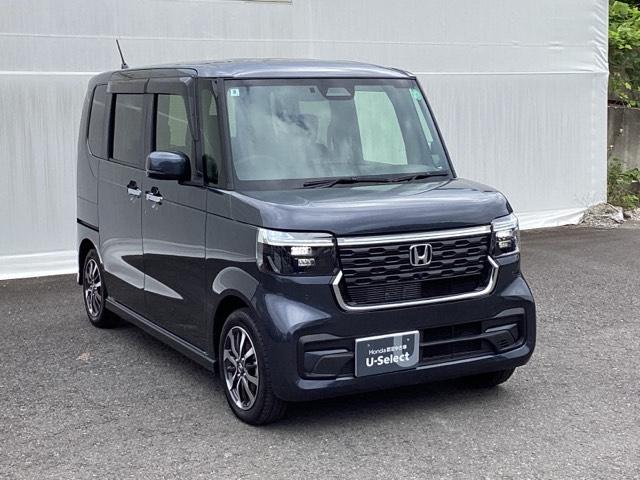 Ｎ－ＢＯＸカスタム ベースグレード　純正ナビ　フルセグ　リアカメラ　追突被害軽減ブレーキ　ＥＣＯＮ　禁煙　マルチカメラ　オートクルーズ　シートヒータ　ＵＳＢ　ＬＥＤライト　ＥＴＣ車載器　セキュリティアラーム　ＡＡＣ　スマートキ－　ＥＳＣ（7枚目）