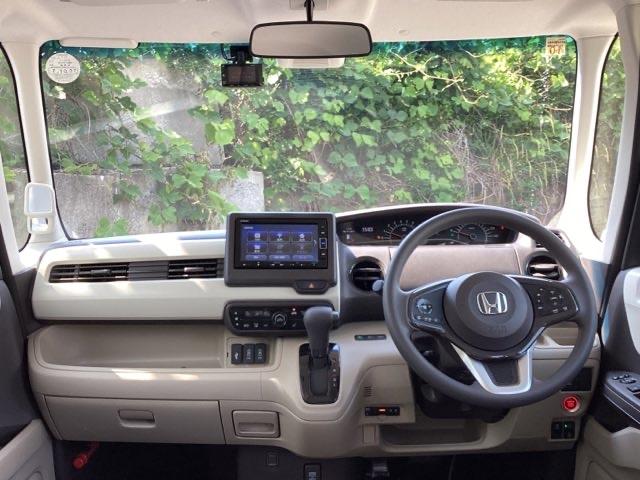 Ｎ－ＢＯＸ Ｇ・Ｌホンダセンシング　ナビ装着用スペシャルパッケージ＋ＥＴＣ車載器　追突被害軽減ブレーキ　ＩＳＴＯＰ　シートヒータ　ＬＥＤランプ　禁煙　ＵＳＢ入力　フルセグＴＶ　Ｂカメラ　両側スライド片側電動ドア　ナビＴＶ　オートエアコン（2枚目）