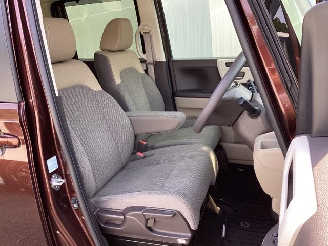 Ｎ－ＢＯＸ Ｇ・Ｌホンダセンシング　ナビ装着用スペシャルパッケージ＋ＥＴＣ車載器　追突被害軽減ブレーキ　ＩＳＴＯＰ　シートヒータ　ＬＥＤランプ　禁煙　ＵＳＢ入力　フルセグＴＶ　Ｂカメラ　両側スライド片側電動ドア　ナビＴＶ　オートエアコン（16枚目）