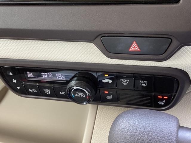 Ｎ－ＢＯＸ Ｇ・Ｌホンダセンシング　ナビ装着用スペシャルパッケージ＋ＥＴＣ車載器　追突被害軽減ブレーキ　ＩＳＴＯＰ　シートヒータ　ＬＥＤランプ　禁煙　ＵＳＢ入力　フルセグＴＶ　Ｂカメラ　両側スライド片側電動ドア　ナビＴＶ　オートエアコン（26枚目）