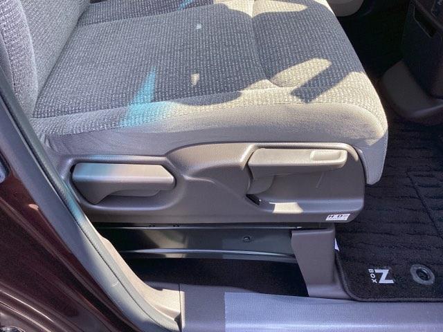 Ｎ－ＢＯＸ Ｇ・Ｌホンダセンシング　ナビ装着用スペシャルパッケージ＋ＥＴＣ車載器　追突被害軽減ブレーキ　ＩＳＴＯＰ　シートヒータ　ＬＥＤランプ　禁煙　ＵＳＢ入力　フルセグＴＶ　Ｂカメラ　両側スライド片側電動ドア　ナビＴＶ　オートエアコン（34枚目）