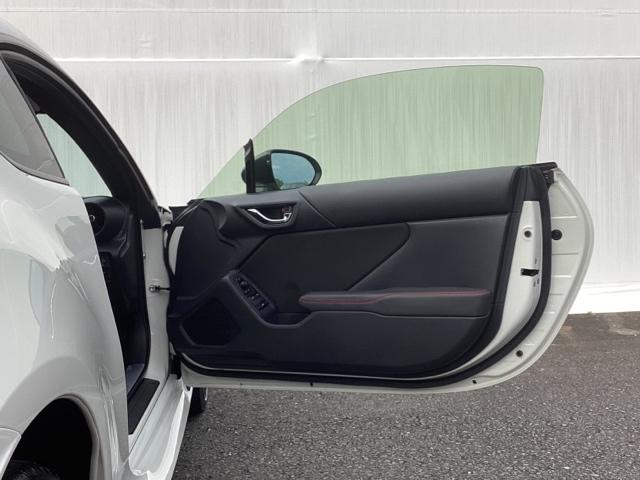 ＢＲＺ Ｒ　メモリーナビ　ドラレコ　ＥＴＣ　スマートキープッシュスタート　オートクルーズコントロール　キーレスエントリー　イモビライザー　地デジ　フルオートエアコン　ＬＥＤヘッドランプ　パワーウィンドウ　ＡＢＳ（24枚目）
