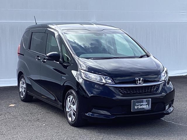 フリードハイブリッド ハイブリッド・Ｇホンダセンシング　メモリーナビ　ドラレコ　ＥＴＣ　軽減ブレーキ　キーフリーシステム　記録簿　ＤＶＤ再生可能　ＥＣＯＮ　禁煙　後カメラ　Ａクルーズ　地デジフルセグＴＶ　ＬＥＤヘッドランプ　シートＨ　横滑防止　３列シート（3枚目）