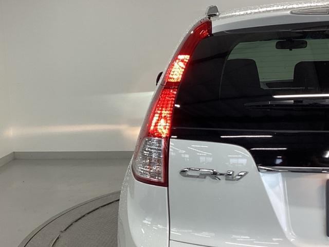 ＣＲ－Ｖ ２０Ｇ　純正ナビ　フルセグ　リアカメラ　アイドリングストップ　Ｗエアバッグ　ナビ＆ＴＶ　横滑防止装置　地デジ　キーフリー　盗難防止装置　スマ－トキ－　ＤＶＤ再生可能　オートクルーズコントロール　ＡＡＣ　ＡＢＳ（33枚目）