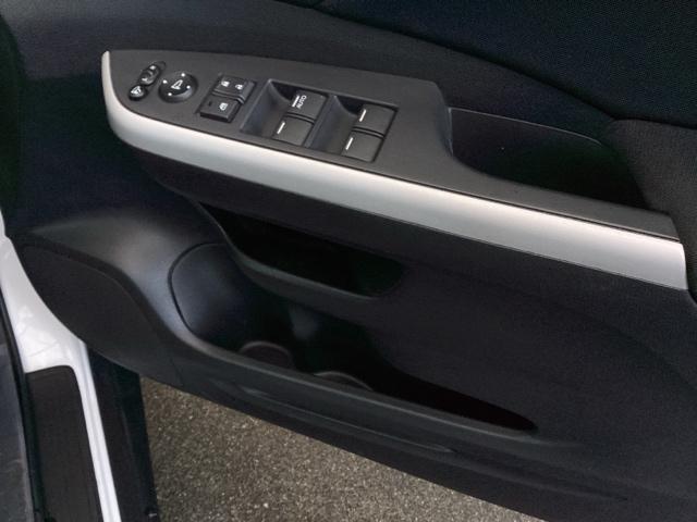 ＣＲ－Ｖ ２０Ｇ　純正ナビ　フルセグ　リアカメラ　アイドリングストップ　Ｗエアバッグ　ナビ＆ＴＶ　横滑防止装置　地デジ　キーフリー　盗難防止装置　スマ－トキ－　ＤＶＤ再生可能　オートクルーズコントロール　ＡＡＣ　ＡＢＳ（49枚目）