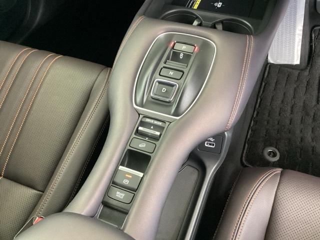 ZR-V e:HEVZ 純正メモリーナビ 本革パワーシート Pセンサー レザー Bカメラ サイドエアバック パワ-シ-ト ナビTV LEDヘッドライト USB接続 地デジ Sヒーター サポカー ETC車載器 Dレコ イモビ(13枚目)