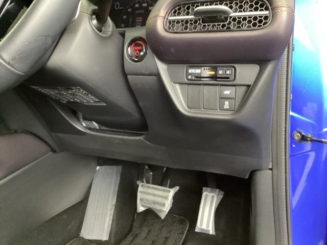 ZR-V e:HEVZ 純正メモリーナビ 本革パワーシート Pセンサー レザー Bカメラ サイドエアバック パワ-シ-ト ナビTV LEDヘッドライト USB接続 地デジ Sヒーター サポカー ETC車載器 Dレコ イモビ(15枚目)