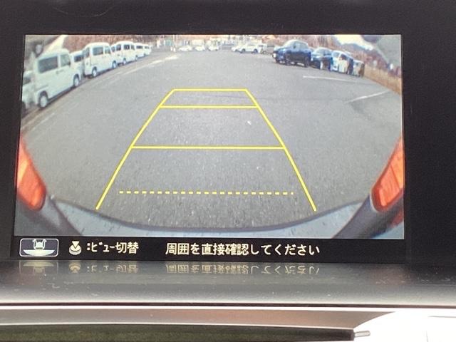 アコードハイブリッド ＥＸ　ＨＤＤナビ　リアカメラ　シートヒーター　リヤカメラ　衝突軽減システム　本革　盗難防止装置　パワーウィンドウ　地デジ　ＵＳＢ　ＬＥＤ　ＤＶＤ再生　記録簿　オートエアコン　ナビＴＶ　パワーステアリング（12枚目）