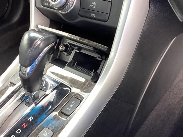 アコードハイブリッド ＥＸ　ＨＤＤナビ　リアカメラ　シートヒーター　リヤカメラ　衝突軽減システム　本革　盗難防止装置　パワーウィンドウ　地デジ　ＵＳＢ　ＬＥＤ　ＤＶＤ再生　記録簿　オートエアコン　ナビＴＶ　パワーステアリング（33枚目）