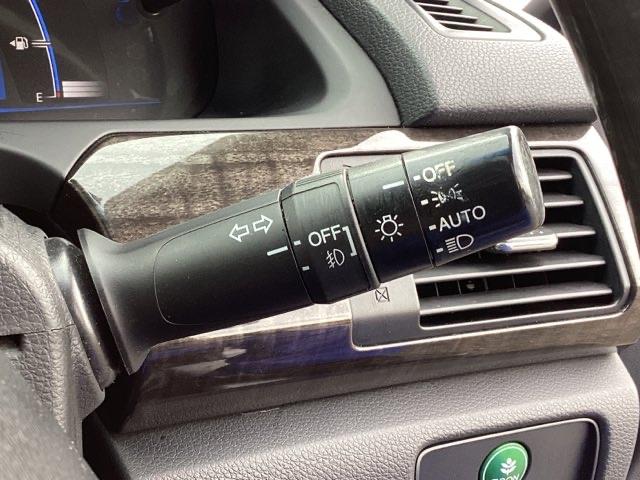 アコードハイブリッド ＥＸ　ＨＤＤナビ　リアカメラ　シートヒーター　リヤカメラ　衝突軽減システム　本革　盗難防止装置　パワーウィンドウ　地デジ　ＵＳＢ　ＬＥＤ　ＤＶＤ再生　記録簿　オートエアコン　ナビＴＶ　パワーステアリング（35枚目）