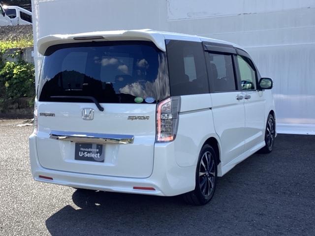 ステップワゴンスパーダ Zクールスピリット メモリーナビ リアカメラ ETC バックカメ キーフリー ナビTV 横滑防止 記録簿付き DVD視聴可能 フルオートエアコン パワーウインドウ Aクルーズ 三列シート 運転席エアバック パワステ(9枚目)