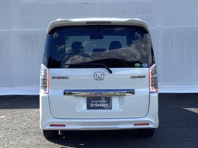 ステップワゴンスパーダ Zクールスピリット メモリーナビ リアカメラ ETC バックカメ キーフリー ナビTV 横滑防止 記録簿付き DVD視聴可能 フルオートエアコン パワーウインドウ Aクルーズ 三列シート 運転席エアバック パワステ(10枚目)