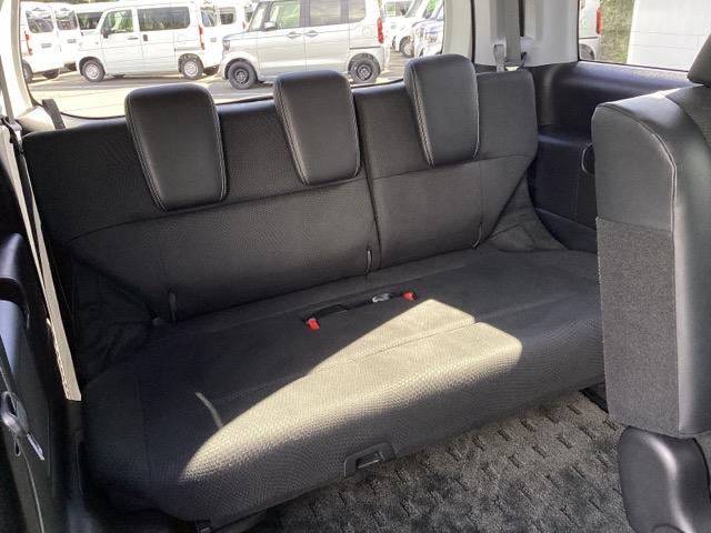 ステップワゴンスパーダ Zクールスピリット メモリーナビ リアカメラ ETC バックカメ キーフリー ナビTV 横滑防止 記録簿付き DVD視聴可能 フルオートエアコン パワーウインドウ Aクルーズ 三列シート 運転席エアバック パワステ(22枚目)