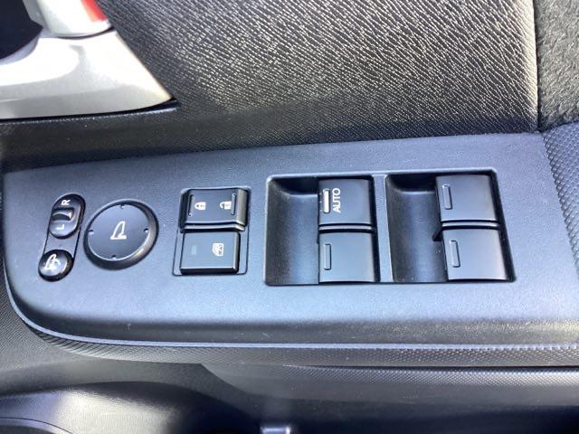 ステップワゴンスパーダ Zクールスピリット メモリーナビ リアカメラ ETC バックカメ キーフリー ナビTV 横滑防止 記録簿付き DVD視聴可能 フルオートエアコン パワーウインドウ Aクルーズ 三列シート 運転席エアバック パワステ(24枚目)