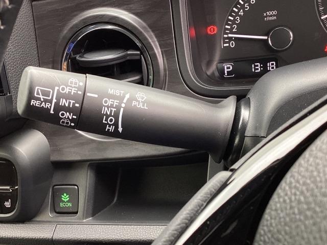 Ｎ－ＯＮＥ プレミアム　純正ナビ　フルセグ　リアカメラ　ＵＳＢポート　禁煙　衝突軽減　ＤＶＤ再生　ＥＳＣ　コーナーセンサー　ＬＥＤ　シ－トヒ－タ－　バックカメラ　カーテンエアバック　ナビＴＶ　スマートキー　ＡＡＣ　ＥＴＣ（33枚目）