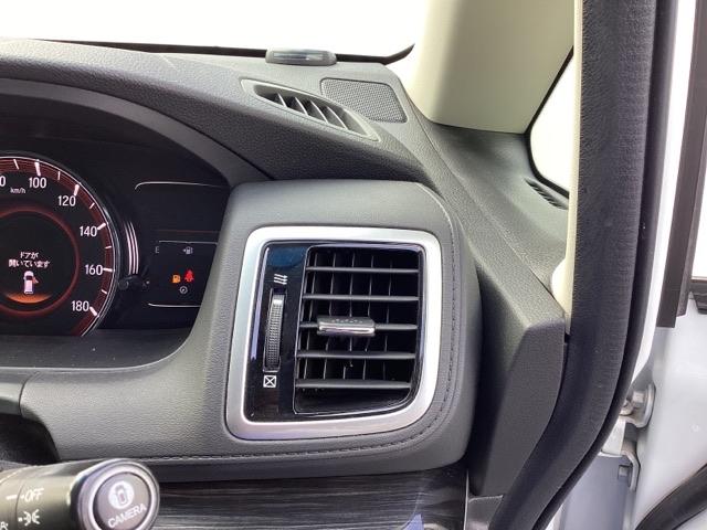 オデッセイ アブソルート・Ｘホンダセンシングアドバンスドパッケジ　メモリーナビ　ドラレコ　ＥＴＣ　記録簿　バックモニター付　ＡＢＳ　ＤＶＤ再生可　アイドリングストップ　ナビＴＶ　オートエアコン　クルコン　地デジ　スマキー　ＬＥＤヘッド　ＵＳＢ　コーナーセンサー（31枚目）