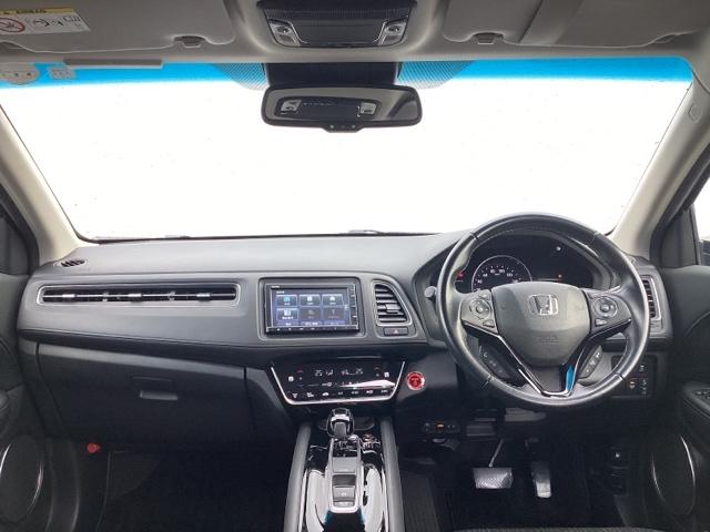 ヴェゼル ハイブリッドＺ・ホンダセンシング　メモリーナビ　リアカメラ　ＥＴＣ　レーダーサポート　Ｐセンサー　整備記録簿　横滑り防止システム　バックアイカメラ　盗難防止装置　シートヒーター付　スマ－トキ－　ＥＣＯモード　パワーウィンド　ＵＳＢ接続（2枚目）