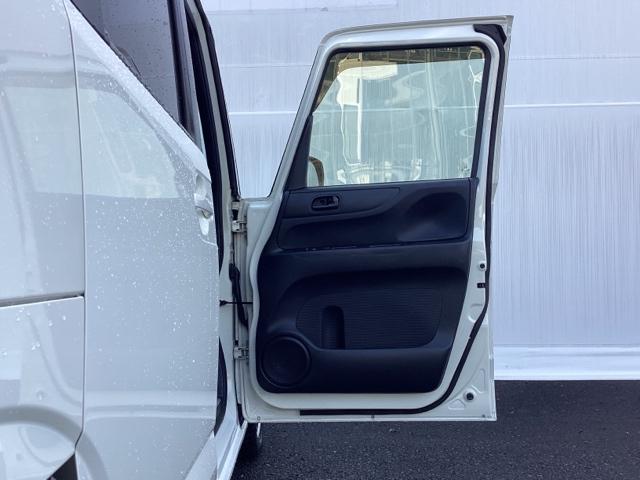 Ｎ－ＢＯＸ ＧＳＳパッケージ　メモリーナビ　リアカメラ　ＣＤ　Ｗ電動ドア　Ｉストップ　ブレーキサポート　ダブルエアバック　サイドカーテンエアバック　点検記録簿　イモビ　スマートキー＆プッシュスタート　ベンチシ－ト　キーレスエントリ（24枚目）