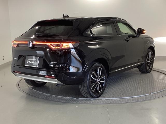 ヴェゼル e:HEVZ 純正ナビ フルセグ リアカメラ 衝突回避支援ブレーキ機能 スマキ Pトランク フルオートエアコン Dレコ エアバッグ 両席エアバック Rカメ パワーウィンドウ LEDランプ ソナー クルーズC USB(8枚目)