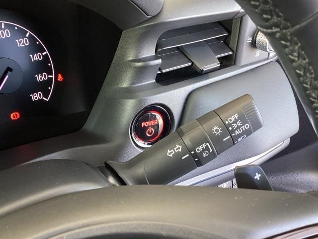 ヴェゼル e:HEVZ 純正ナビ フルセグ リアカメラ 衝突回避支援ブレーキ機能 スマキ Pトランク フルオートエアコン Dレコ エアバッグ 両席エアバック Rカメ パワーウィンドウ LEDランプ ソナー クルーズC USB(15枚目)