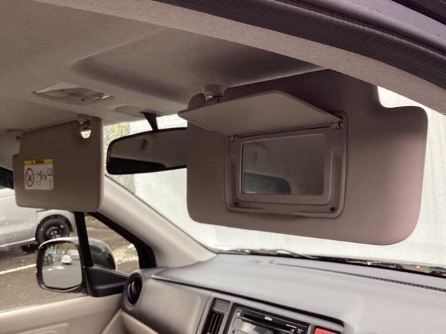 N-WGN C CD ABS 助手席エアバッグ ECON エアバッグ 横滑り防止 記録簿 パワーウインドウ フルオートエアコン 盗難防止システム パワーステアリング スマートキー キーレス付き ベンチシ-ト(31枚目)