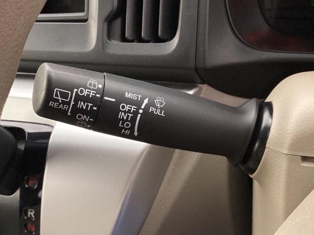 N-WGN C CD ABS 助手席エアバッグ ECON エアバッグ 横滑り防止 記録簿 パワーウインドウ フルオートエアコン 盗難防止システム パワーステアリング スマートキー キーレス付き ベンチシ-ト(33枚目)