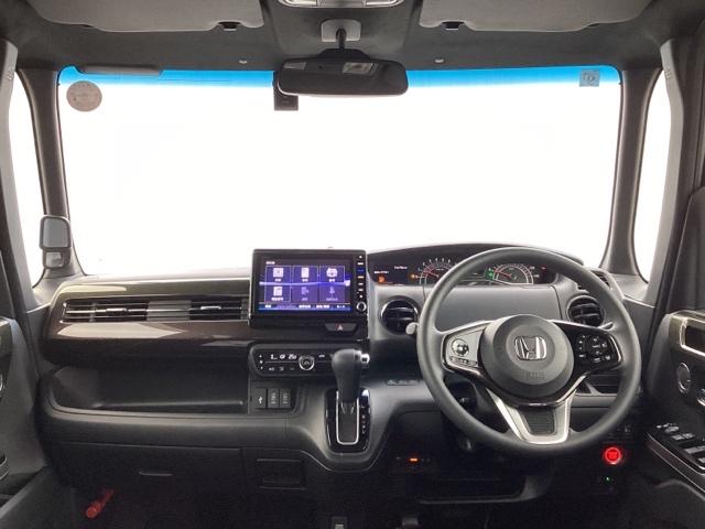 Ｎ－ＢＯＸカスタム Ｇ・ＥＸホンダセンシング　メモリーナビ　ＥＴＣ　リアカメラ　エアコン　盗難防止システム　ＰＷ　ドライブレコーダー　キーフリーシステム　ナビＴＶ　サイドエアバッグ　ＡＢＳ　ＬＥＤヘッドランプ　フルセグテレビ　スマキー　エアバッグ（2枚目）