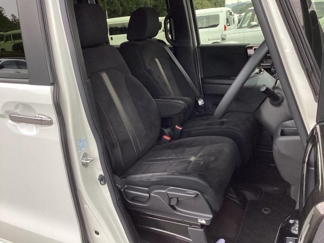 Ｎ－ＢＯＸカスタム Ｇ・ＥＸホンダセンシング　メモリーナビ　ＥＴＣ　リアカメラ　エアコン　盗難防止システム　ＰＷ　ドライブレコーダー　キーフリーシステム　ナビＴＶ　サイドエアバッグ　ＡＢＳ　ＬＥＤヘッドランプ　フルセグテレビ　スマキー　エアバッグ（18枚目）