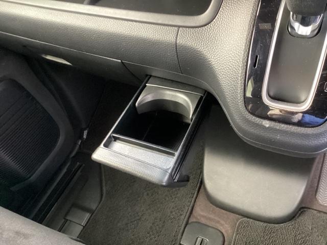 Ｎ－ＢＯＸカスタム Ｇ・ＥＸホンダセンシング　メモリーナビ　ＥＴＣ　リアカメラ　エアコン　盗難防止システム　ＰＷ　ドライブレコーダー　キーフリーシステム　ナビＴＶ　サイドエアバッグ　ＡＢＳ　ＬＥＤヘッドランプ　フルセグテレビ　スマキー　エアバッグ（32枚目）