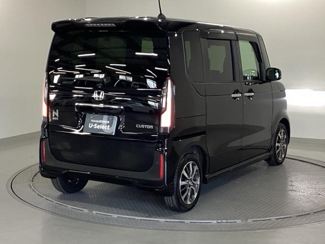 Ｎ－ＢＯＸカスタム ベースグレード　試乗車　メモリーナビ　ドラレコ　ＥＴＣ　ＵＳＢ接続　ＣＭＢＳ　Ｄレコ　禁煙　ベンチシート　オートエアコン　スマートキ　ＬＥＤ　盗難防止装置　クルコン　バックカメラ　フルセグＴＶ　パワーステアリング（9枚目）