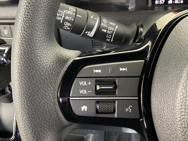 Ｎ－ＢＯＸカスタム ベースグレード　試乗車　メモリーナビ　ドラレコ　ＥＴＣ　ＵＳＢ接続　ＣＭＢＳ　Ｄレコ　禁煙　ベンチシート　オートエアコン　スマートキ　ＬＥＤ　盗難防止装置　クルコン　バックカメラ　フルセグＴＶ　パワーステアリング（37枚目）