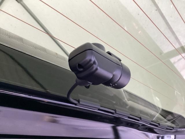 Ｎ－ＢＯＸカスタム ベースグレード　試乗車　メモリーナビ　ドラレコ　ＥＴＣ　ＵＳＢ接続　ＣＭＢＳ　Ｄレコ　禁煙　ベンチシート　オートエアコン　スマートキ　ＬＥＤ　盗難防止装置　クルコン　バックカメラ　フルセグＴＶ　パワーステアリング（64枚目）