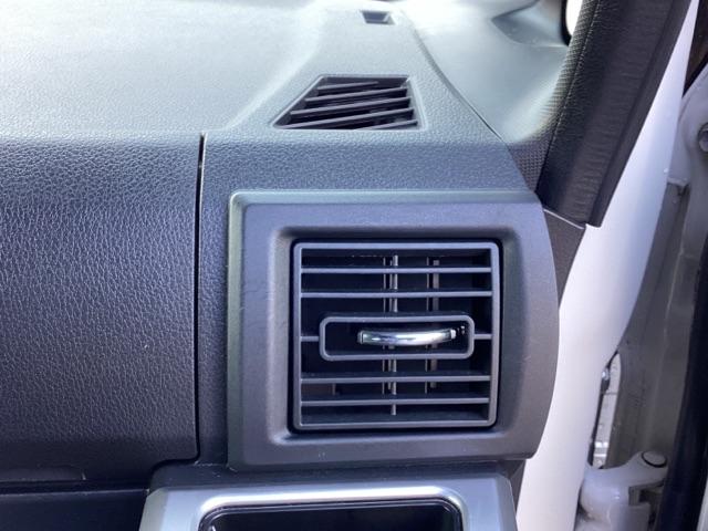 ウェイク GターボレジャーエディションSAIII ナビ フルセグ リヤカメラ 禁煙 LEDランプ リアカメラ ターボエンジン DVD再生 キーフリー スマキー 整備記録簿 ETC エアコン パワーウィンドウ ドライブレコーダー エアバッグ ABS(30枚目)