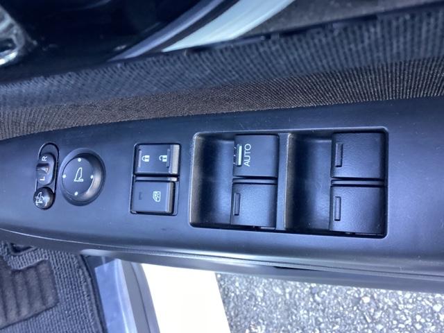 N-BOXカスタム G・ターボパッケージ ディスプレイオーディオ スマートキー セキュリティ パワーウインドウ ESC キーレスエントリー オートクルーズコントロール ABS 助手席エアバック パワーステアリング ターボ USB エアバック(23枚目)