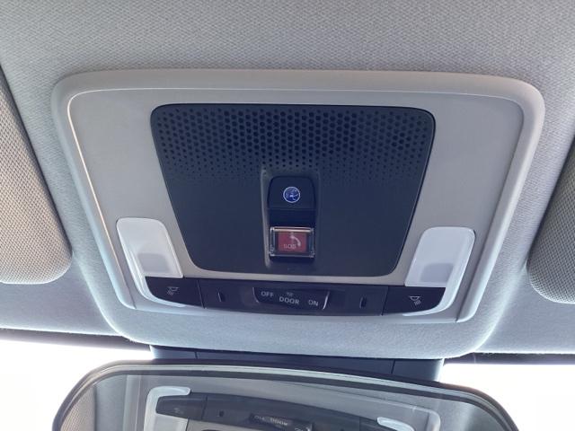 ヴェゼル e:HEVX ナビ フルセグ リヤカメラ 前後障害物センサー AAC イモビライザー スマ-トキ- 誤発進抑制 PW リアカメラ クルコン ESC キーフリー LEDヘッドランプ サイドカーテンエアバック ABS(27枚目)