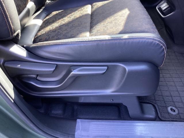 フリード クロスター・ホンダセンシング　ホンダ純正メモリーナビ　フルセグＴＶ　両ＰＳＤ　地デジ　エアバック　Ｉストップ　ＶＳＡ　リヤカメラ　ＤＶＤ再生　ウォークスルー　イモビライザー　キーフリー　パワステ　クルコン　ＡＡＣ　ＬＥＤライト（22枚目）