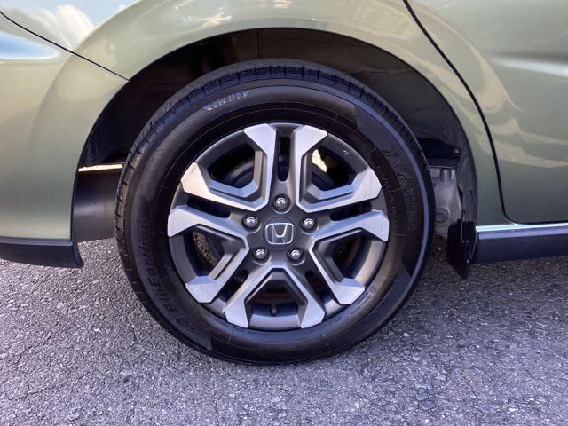 フリード クロスター・ホンダセンシング　ホンダ純正メモリーナビ　フルセグＴＶ　両ＰＳＤ　地デジ　エアバック　Ｉストップ　ＶＳＡ　リヤカメラ　ＤＶＤ再生　ウォークスルー　イモビライザー　キーフリー　パワステ　クルコン　ＡＡＣ　ＬＥＤライト（27枚目）