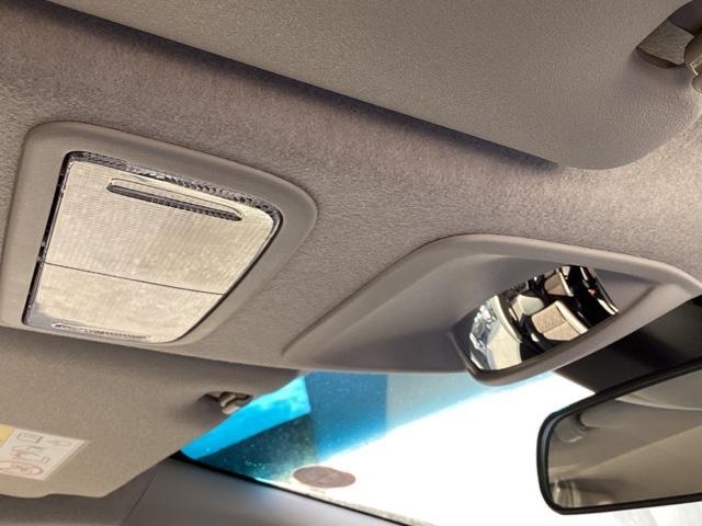 フリード クロスター・ホンダセンシング　ホンダ純正メモリーナビ　フルセグＴＶ　両ＰＳＤ　地デジ　エアバック　Ｉストップ　ＶＳＡ　リヤカメラ　ＤＶＤ再生　ウォークスルー　イモビライザー　キーフリー　パワステ　クルコン　ＡＡＣ　ＬＥＤライト（35枚目）