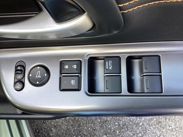 フリード クロスター・ホンダセンシング　ホンダ純正メモリーナビ　フルセグＴＶ　両ＰＳＤ　地デジ　エアバック　Ｉストップ　ＶＳＡ　リヤカメラ　ＤＶＤ再生　ウォークスルー　イモビライザー　キーフリー　パワステ　クルコン　ＡＡＣ　ＬＥＤライト（37枚目）