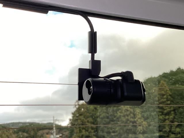 Ｎ－ＢＯＸ ベースグレード　ＨｏｎｄａＣＯＮＮＥＣＴ対応純正メモリーナビ　衝突軽減システム　スマートキ－　両側スライドドア　カーテンエアバック　イモビライザー　ＥＣＯモード　横滑り防止　オートクルーズ　ＬＥＤヘッドライト　地デジ（13枚目）