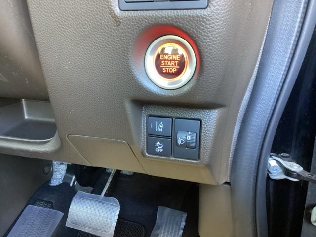 Ｎ－ＢＯＸ Ｌ　ナビ　リアカメラ　片側電動スライドドア　衝突回避支援ブレーキ　Ｉ－ＳＴＯＰ　クリソナ　ＰＷ　パワステ　Ｓヒーター　スマ－トキ－　Ｂカメ　横滑り防止　ＥＴＣ車載器　ＬＥＤライト　エアコン付き　キーレス付（17枚目）