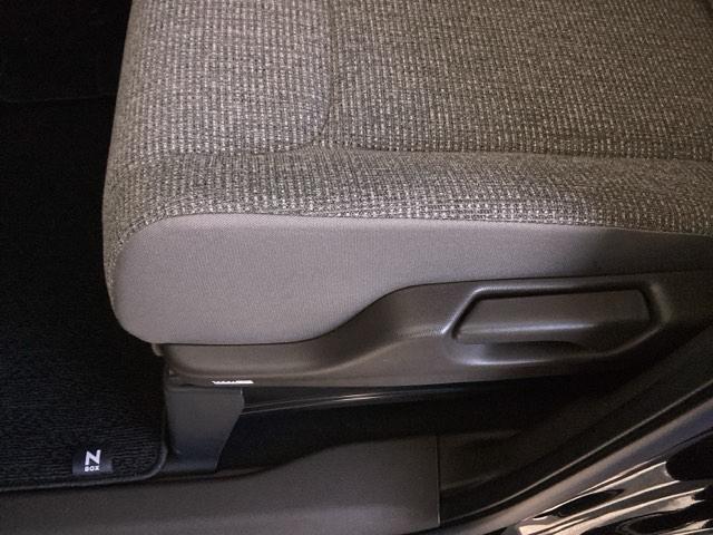 Ｎ－ＢＯＸ Ｌ　ナビ　リアカメラ　片側電動スライドドア　衝突回避支援ブレーキ　Ｉ－ＳＴＯＰ　クリソナ　ＰＷ　パワステ　Ｓヒーター　スマ－トキ－　Ｂカメ　横滑り防止　ＥＴＣ車載器　ＬＥＤライト　エアコン付き　キーレス付（39枚目）