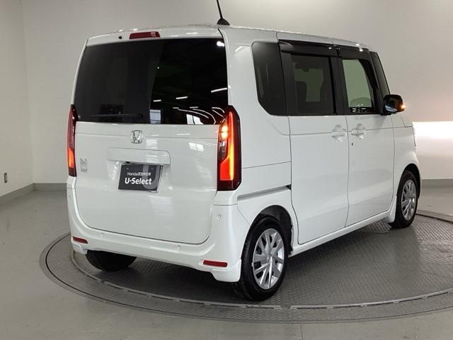 Ｎ－ＢＯＸ ベースグレード　純正ナビ　フルセグ　リアカメラ　衝突軽減システム　スマートキ－　カーテンエアバック　イモビライザー　ＥＣＯモード　横滑り防止　オートクルーズ　ＬＥＤヘッドライト　キーフリー　地デジ　パワーステアリング（8枚目）