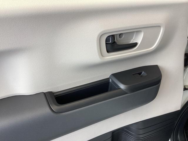 Ｎ－ＢＯＸ ベースグレード　純正ナビ　フルセグ　リアカメラ　衝突軽減システム　スマートキ－　カーテンエアバック　イモビライザー　ＥＣＯモード　横滑り防止　オートクルーズ　ＬＥＤヘッドライト　キーフリー　地デジ　パワーステアリング（39枚目）