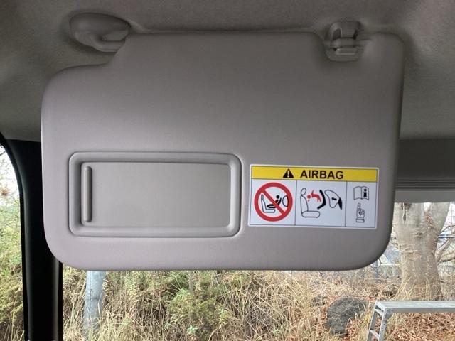 Ｎ－ＢＯＸ ベースグレード　純正ナビ　フルセグ　リアカメラ　衝突軽減システム　スマートキ－　カーテンエアバック　イモビライザー　ＥＣＯモード　横滑り防止　オートクルーズ　ＬＥＤヘッドライト　キーフリー　地デジ　パワーステアリング（42枚目）