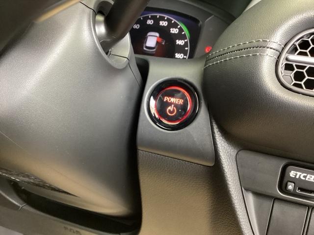 ＺＲ－Ｖ ｅ：ＨＥＶＺ特別仕様車ブラックスタイル　純正ナビ　フルセグ　リアカメラ　アラウンドビューモニター　ＬＥＤヘッドランプ　スマ－トキ－　クルコン　ＥＴＣ車載器　電動シート　禁煙　ドライブレコーダー　シートヒーター　本革シート　バックカメラ（15枚目）