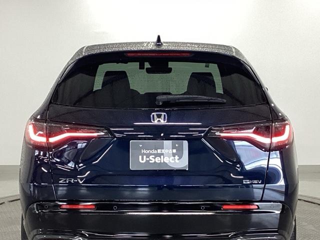 ＺＲ－Ｖ ｅ：ＨＥＶＺ特別仕様車ブラックスタイル　純正ナビ　フルセグ　リアカメラ　アラウンドビューモニター　ＬＥＤヘッドランプ　スマ－トキ－　クルコン　ＥＴＣ車載器　電動シート　禁煙　ドライブレコーダー　シートヒーター　本革シート　バックカメラ（30枚目）
