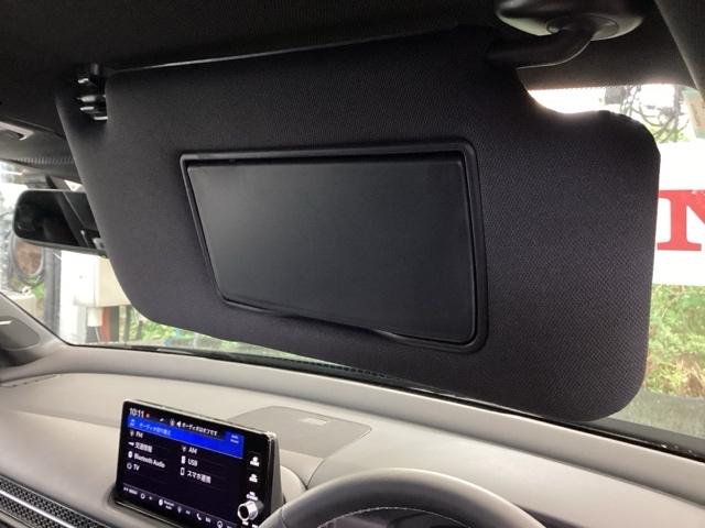 ＺＲ－Ｖ ｅ：ＨＥＶＺ特別仕様車ブラックスタイル　純正ナビ　フルセグ　リアカメラ　アラウンドビューモニター　ＬＥＤヘッドランプ　スマ－トキ－　クルコン　ＥＴＣ車載器　電動シート　禁煙　ドライブレコーダー　シートヒーター　本革シート　バックカメラ（42枚目）