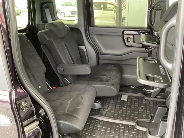 N-BOXカスタム L 純正メモリーナビ ドラレコ リアカメラ Pソナー サイドエアバッグ ナビTV Aストップ シートヒータ ベンチシート 点検記録簿 キーフリーシステム LEDライト クルーズコントロール AC スマキー(17枚目)