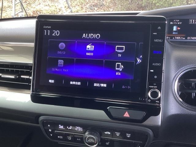 Ｎ－ＢＯＸカスタム Ｌスタイル＋ブラック　純正ナビ　フルセグ　リアカメラ　横滑防止　衝突被害軽減　Ｒカメ　パワーウィンドウ　Ａライト　カーテンエアバック　パワステ　ナビ＆ＴＶ　オートエアコン　ＡＢＳ　ベンチシート　クルコン　ＵＳＢポート（11枚目）